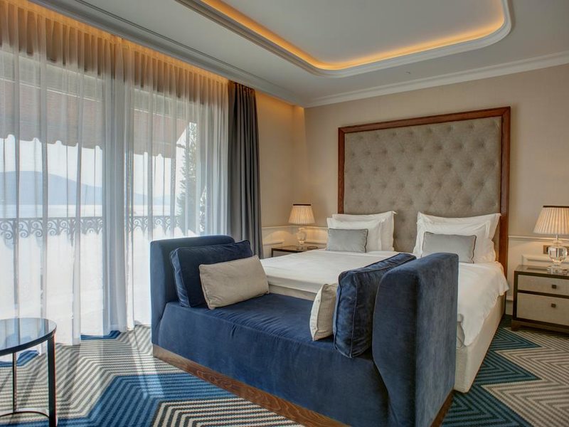 La Roche Hotel  308216