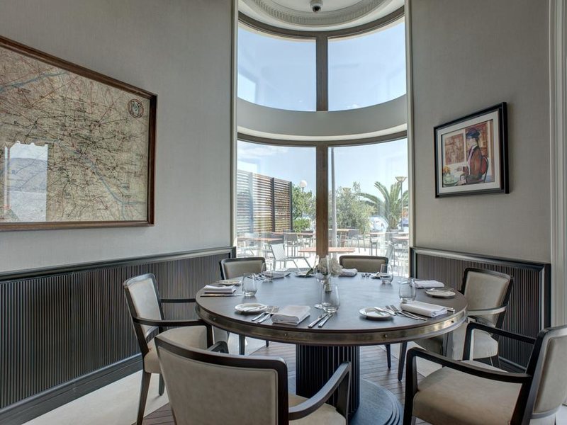 La Roche Hotel  308218