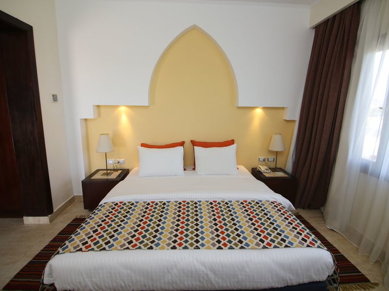 Labranda Tower Bay  (ех 128174