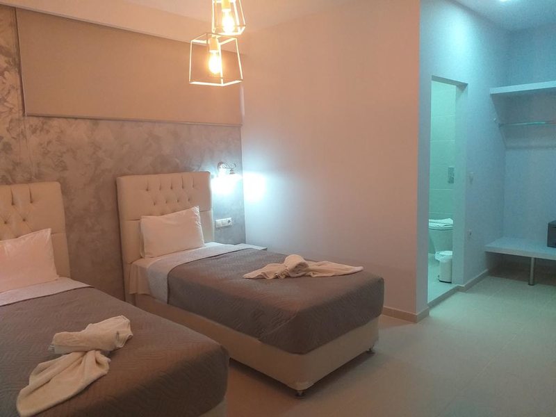 Labyrinth Hotel 286708