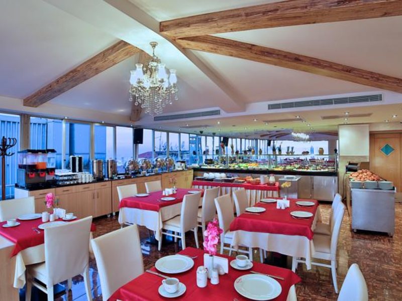 Lady Diana Hotel 161213