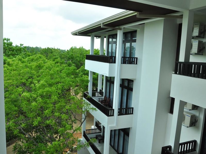 Lagoon Paradise Beach Resort 107990