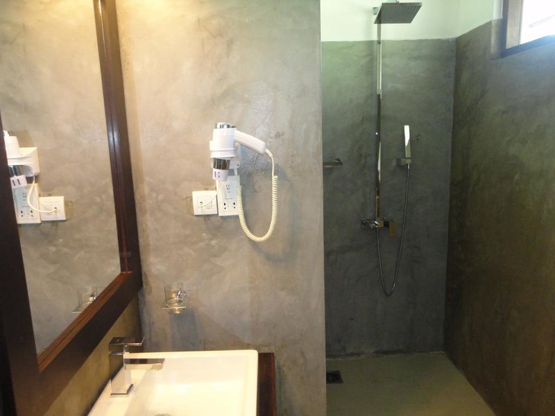 Lagoon Paradise Beach Resort 107994