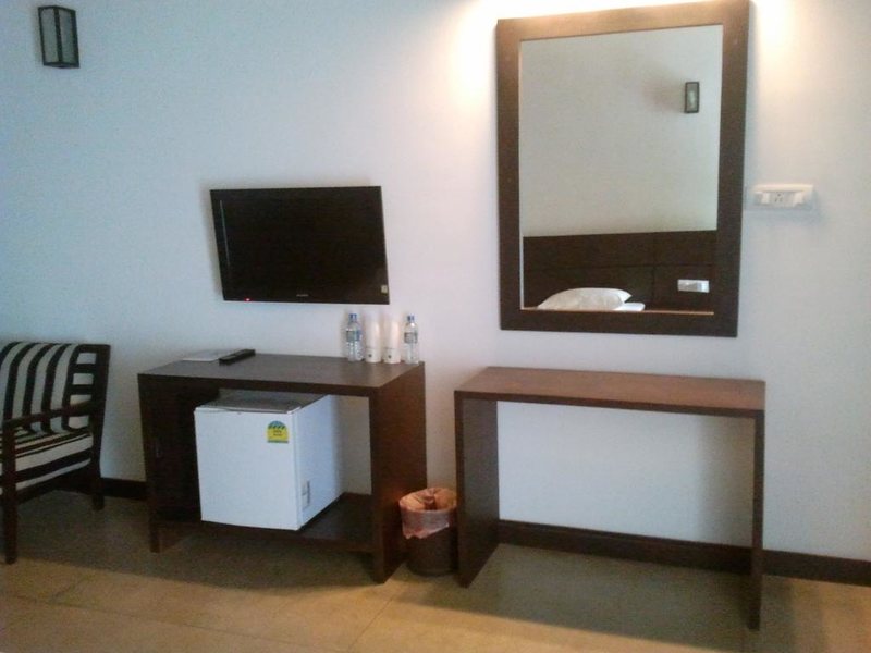 Lagoon Paradise Beach Resort 107996