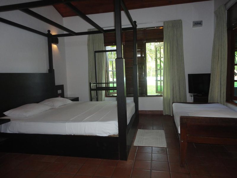 Lagoon Paradise Beach Resort 108003