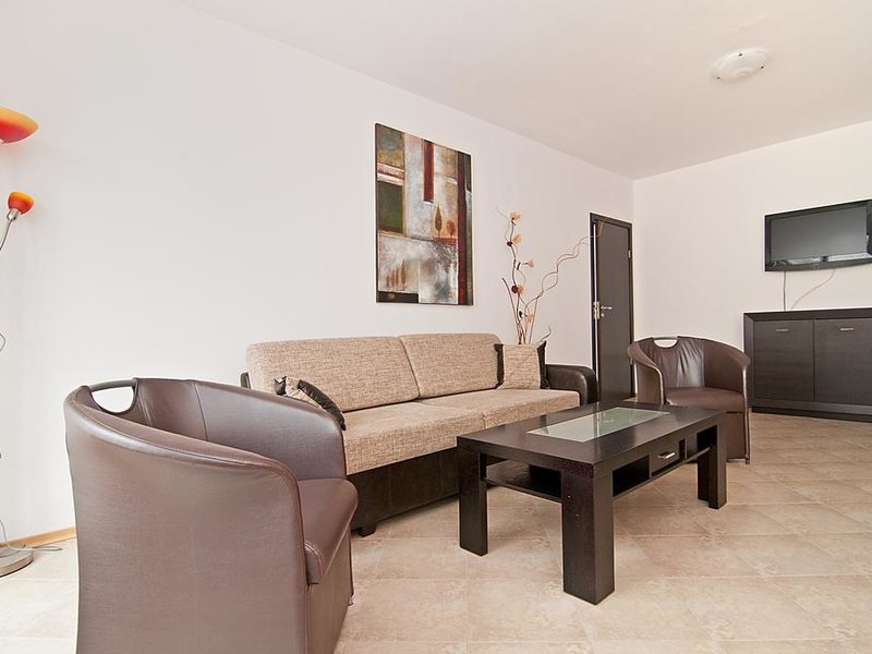 Laguna AH /PM (Sunny Beach) 182047