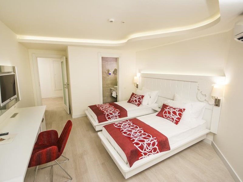 Laguna Beach Alya Resort & Spa 186429