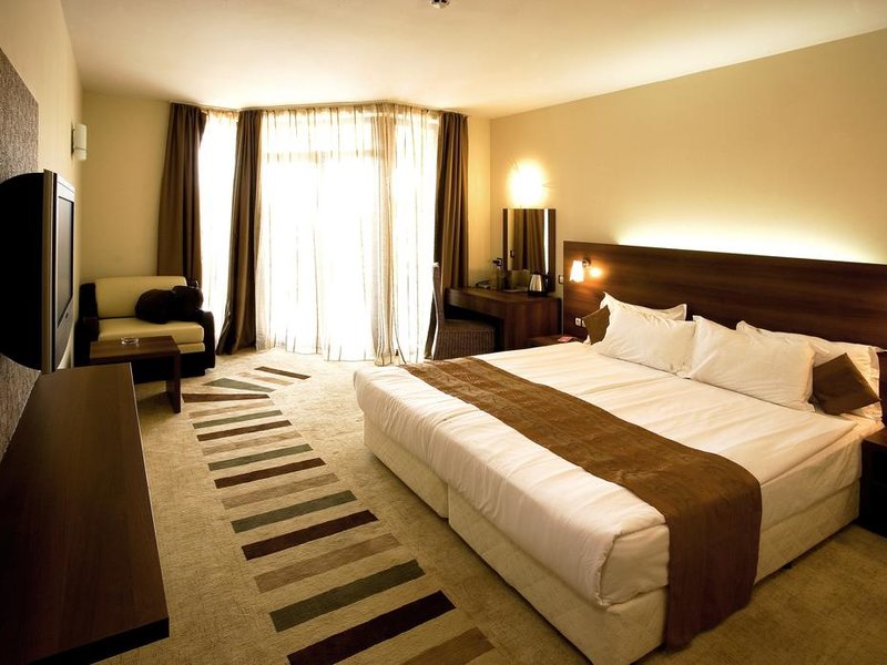 Laguna Beach Resort & Spa  171930