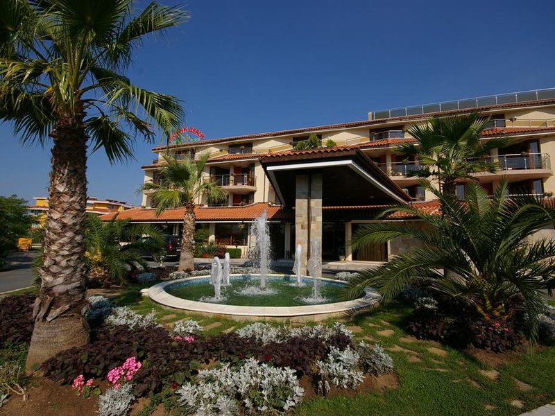 Laguna Beach Resort & Spa  171940