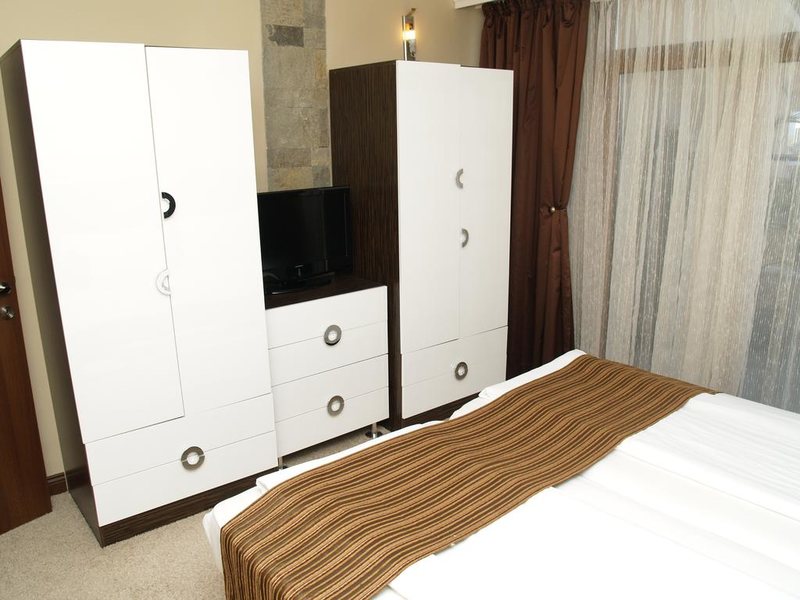 Laguna Beach Resort & Spa  171951