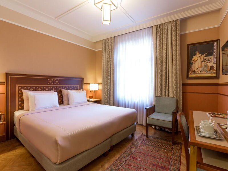 Lalahan Hotel 242481