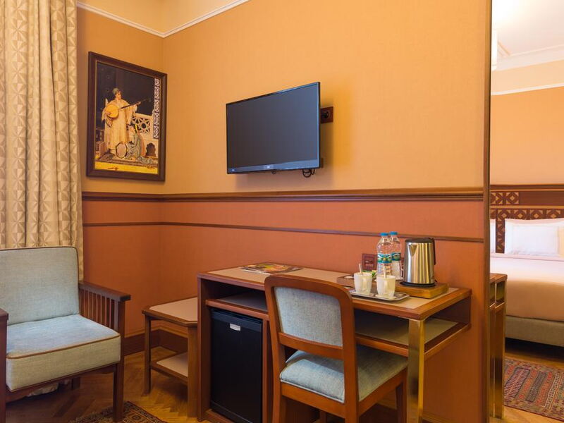 Lalahan Hotel 242483