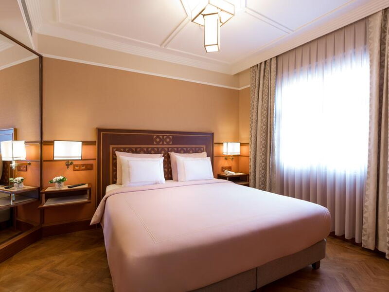 Lalahan Hotel 242488