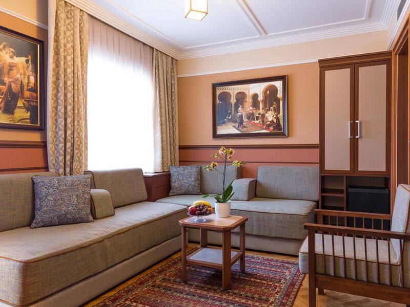 Lalahan Hotel 242491