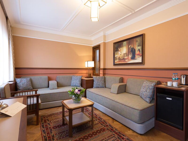 Lalahan Hotel 242495