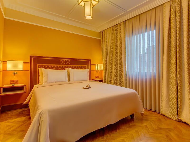 Lalahan Hotel 242498