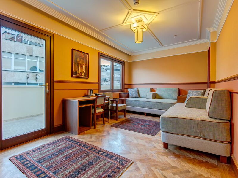 Lalahan Hotel 242499