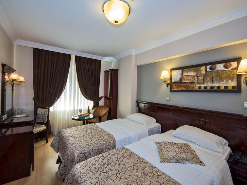 Laleli Gonen Hotel 242506