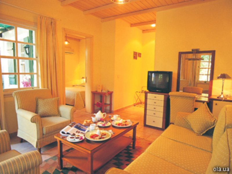 L ambiance Resort Hotel 6830