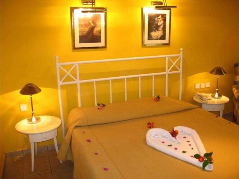 L ambiance Resort Hotel 93562