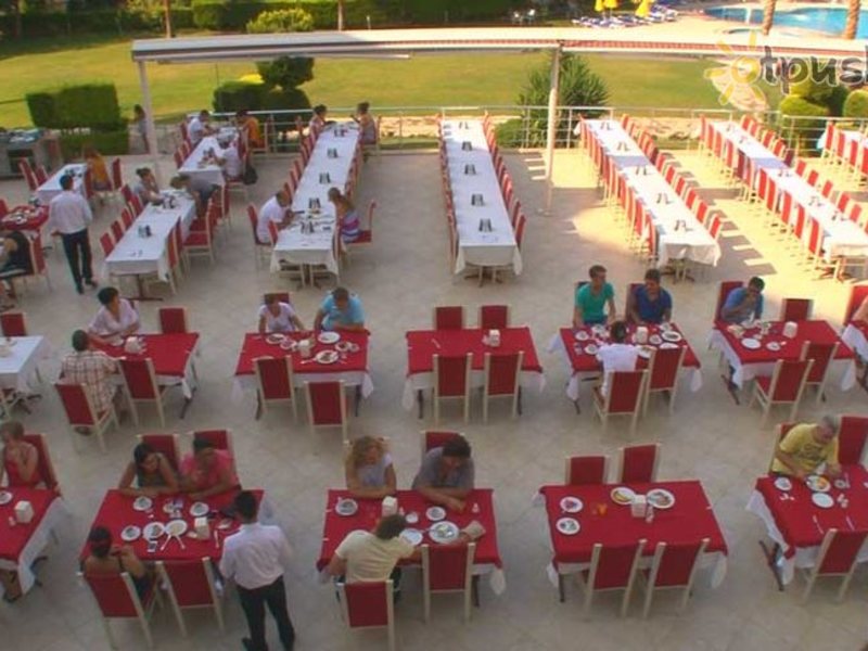 L ambiance Royal Palace Hotel  303486