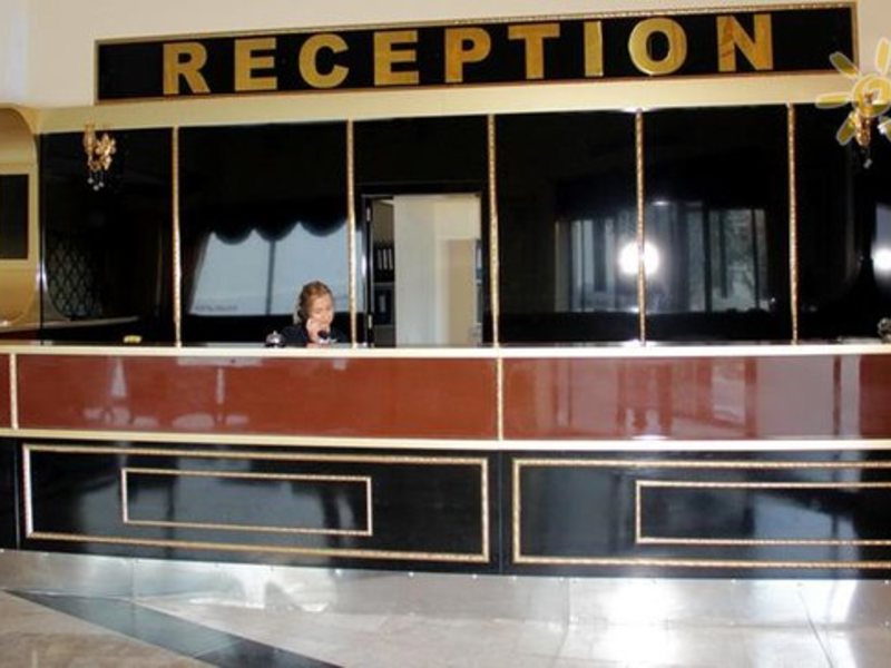 L ambiance Royal Palace Hotel  303494