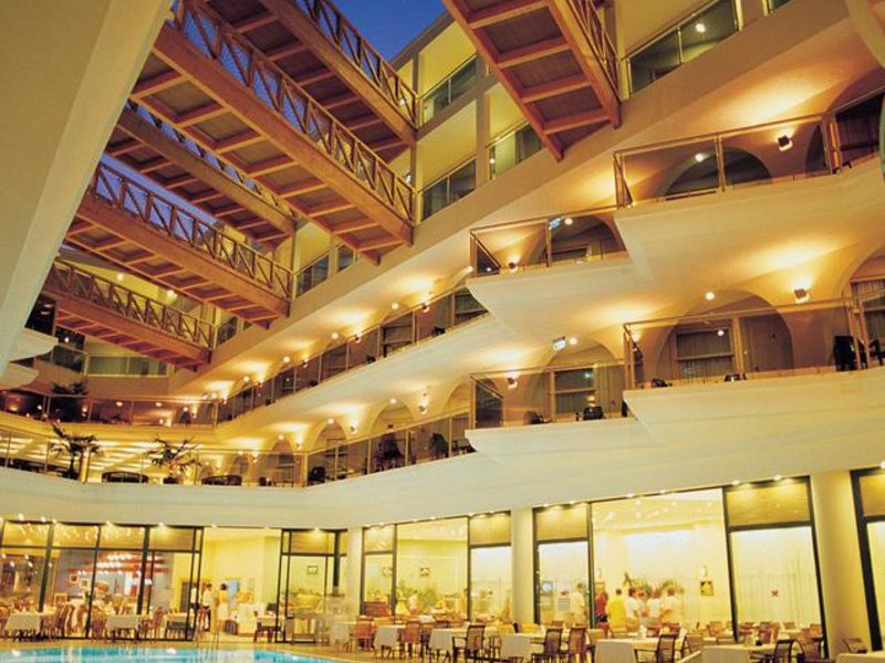 Lancora Beach Hotel 273500