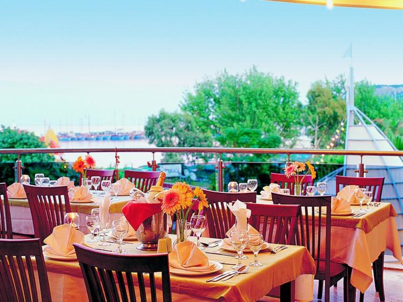 Lancora Beach Hotel 273501