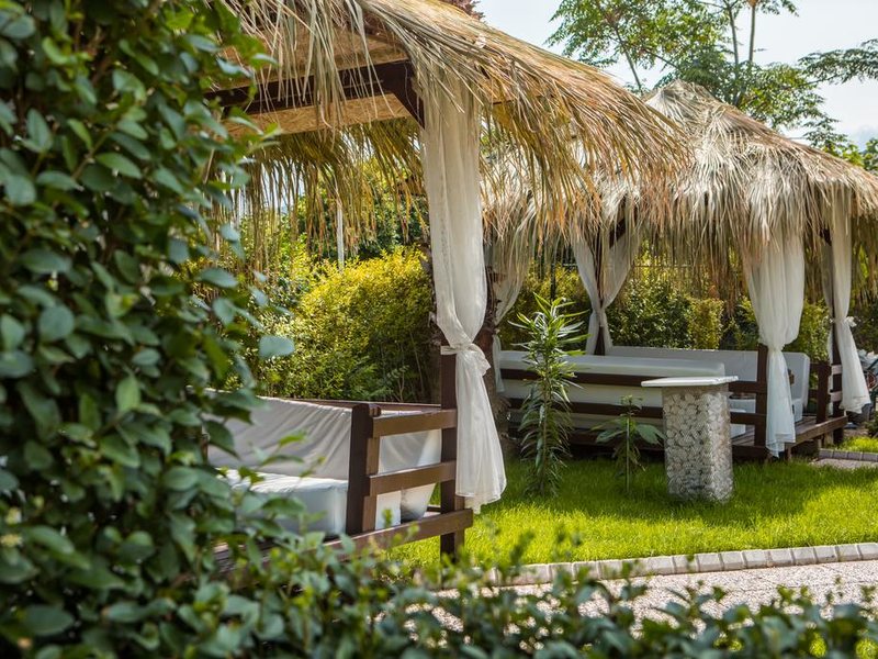 Lancora Beach Hotel 273511