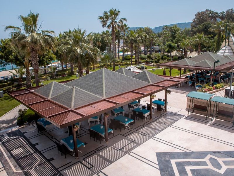 Lancora Beach Hotel 273520