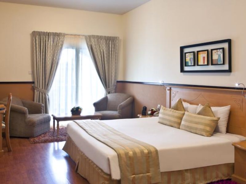 Landmark Plaza 47613