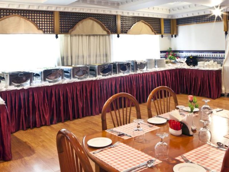 Landmark Plaza 47614