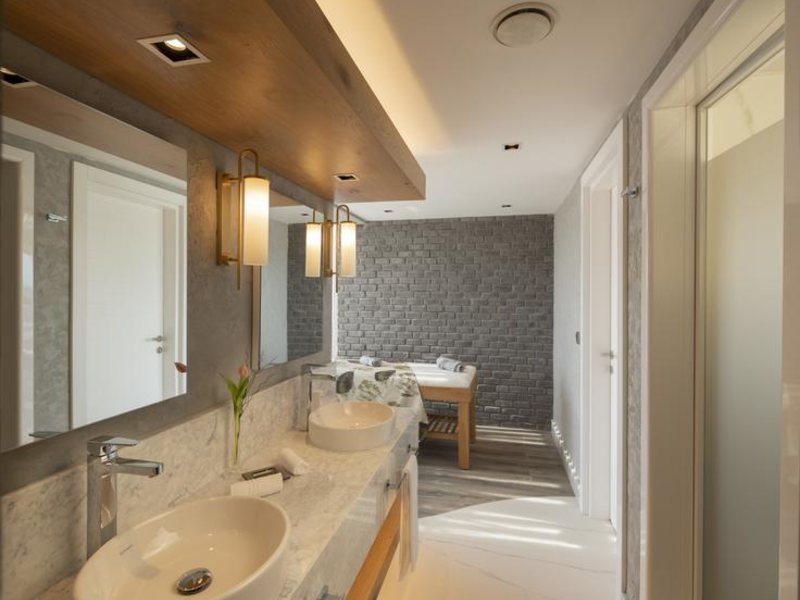 Lara Barut Collection Executive Rooms 304517