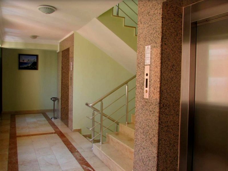 Lara Dinc Hotel 66394