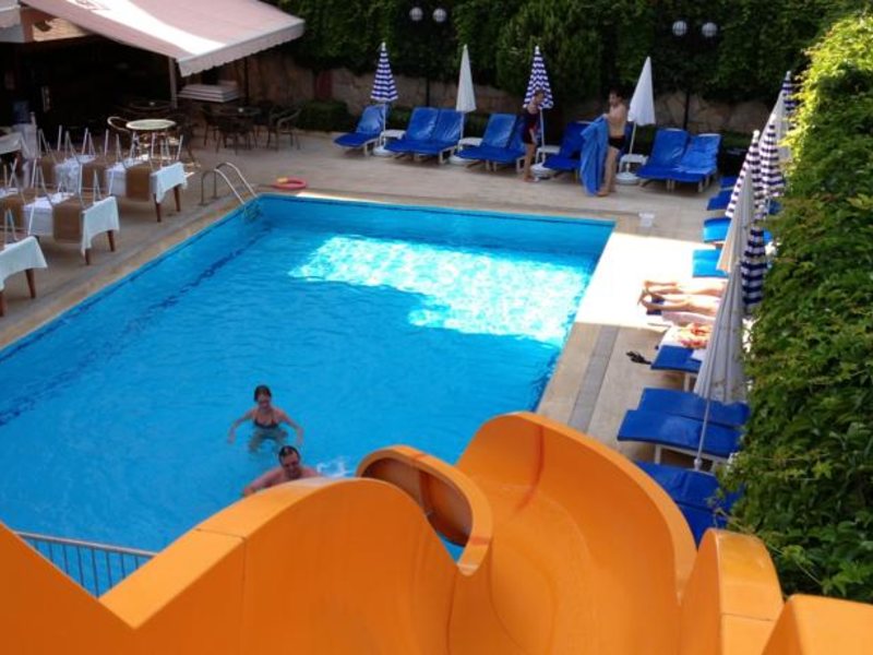 Lara Dinc Hotel 66397