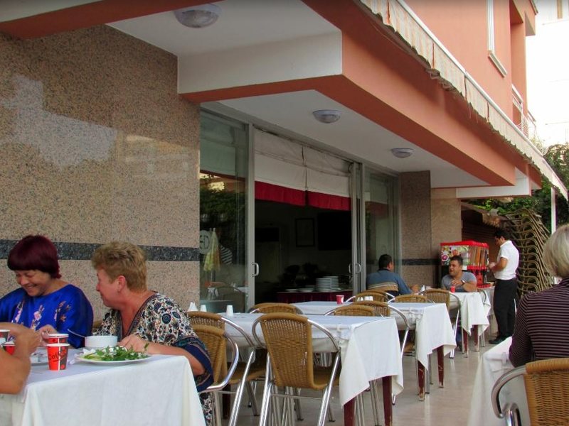 Lara Dinc Hotel 66412