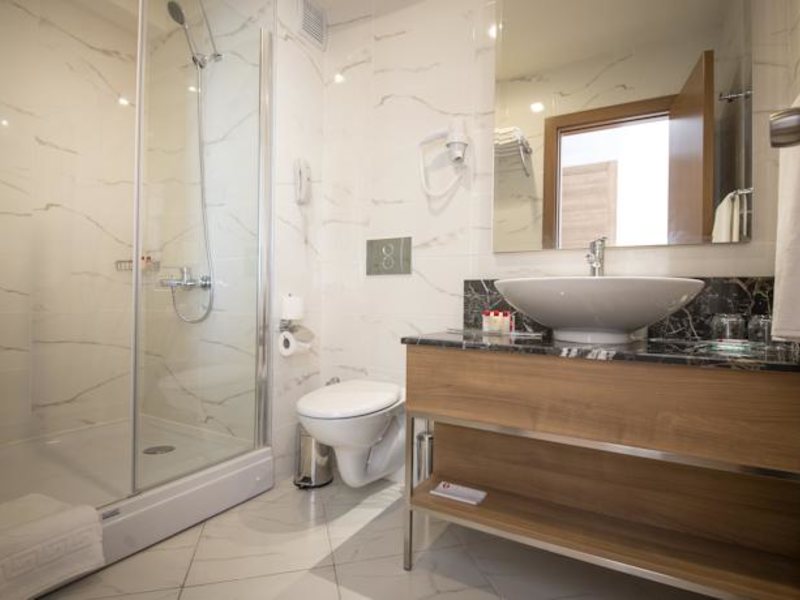 Lara Family Club 65485