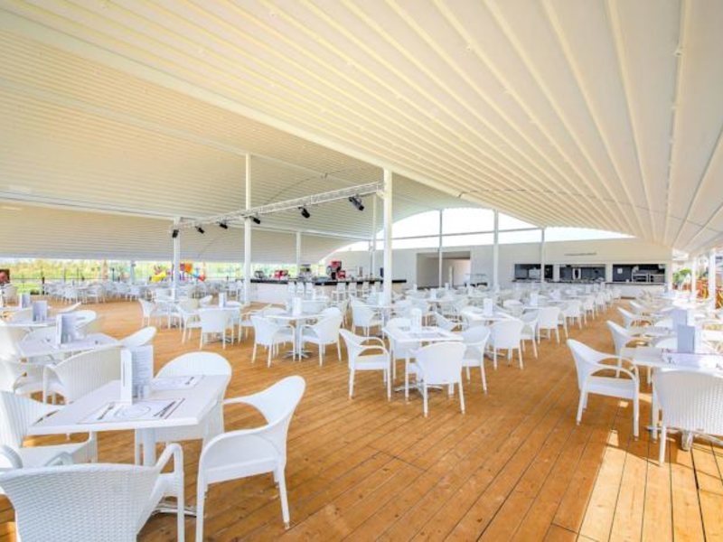 Lara Family Club 65497