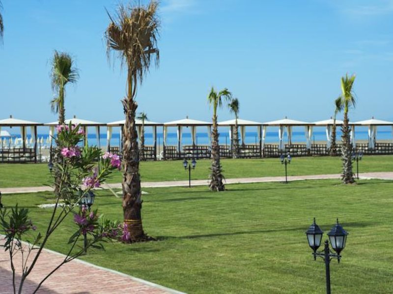 Lara Family Club 65501