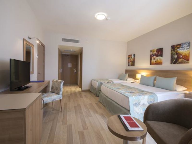 Lara Family Club 65512