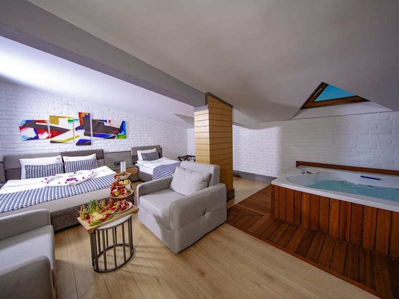 Laren Family Hotel & Spa 276625