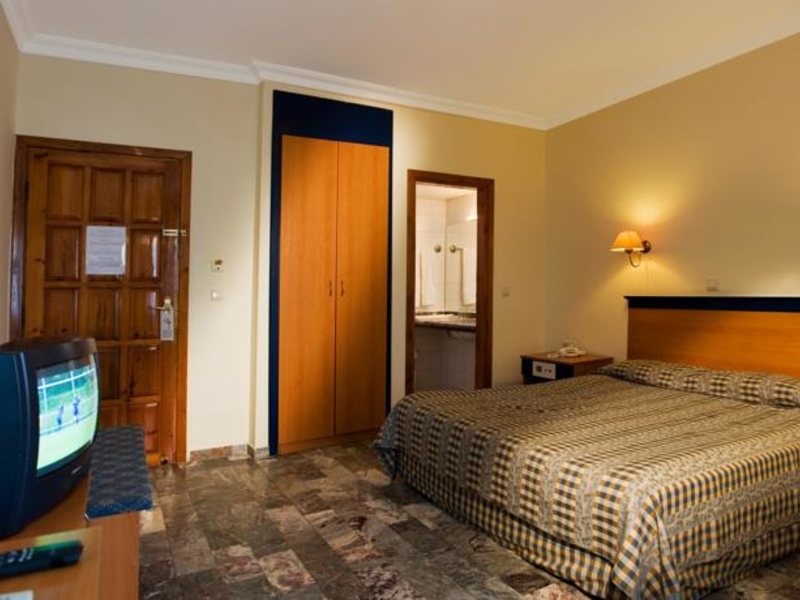 Larissa Akman Park Hotel 93833