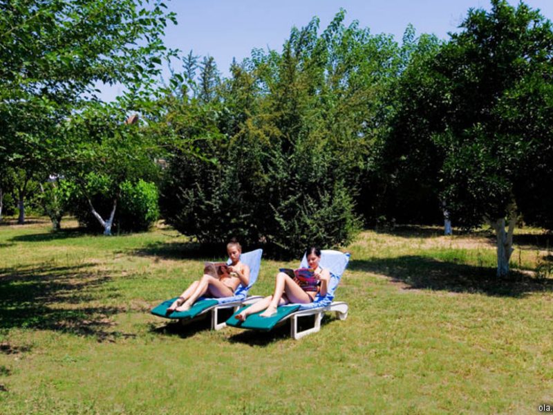 Larissa Aura Hotel (ех 18922