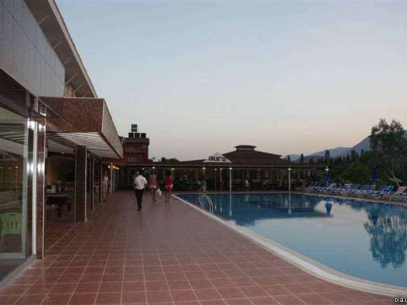 Larissa Aura Hotel (ех 18924