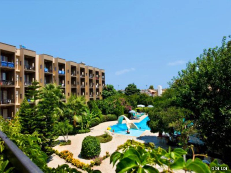 Larissa Club Kemer 25756