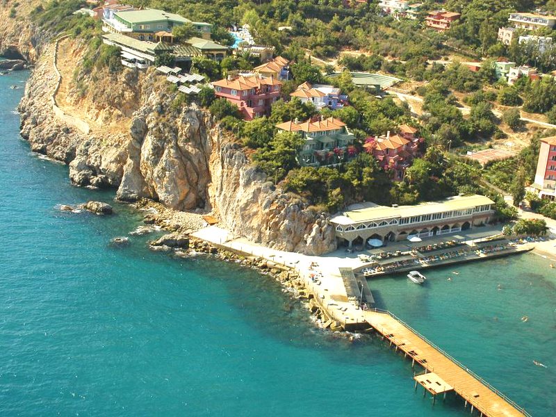 Larissa Green Hill Hotel  57365