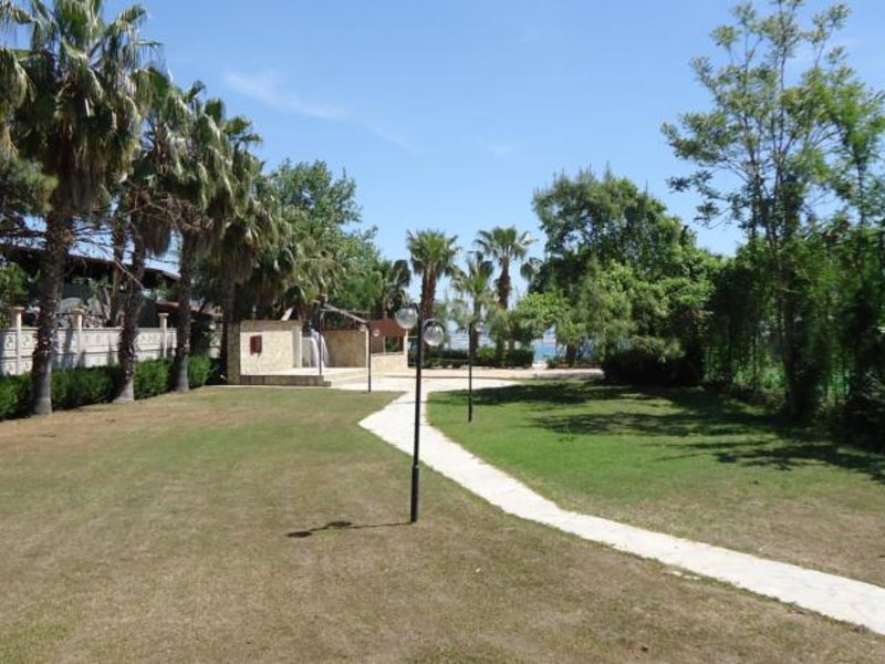 Larissa Mare Beach 157701