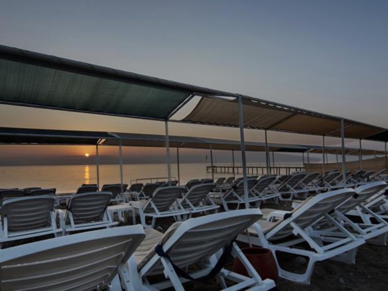 Larissa Mare Beach 157705