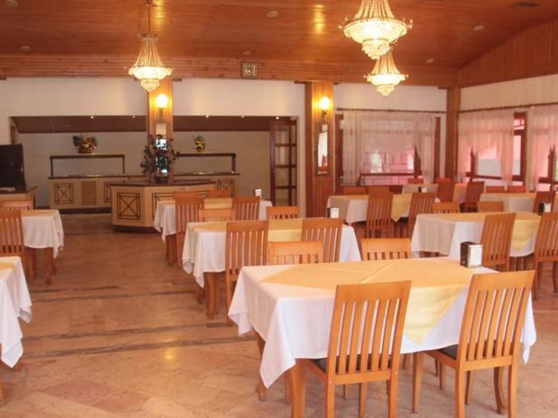 Larissa Mare Beach 157713