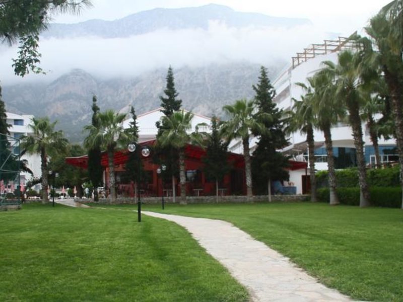 Larissa Mare Beach 157715